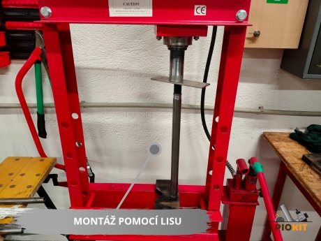 Výměna futer předních tlumičů Jawa 50 pionýr, typ 550, 555, 05, 20, 21, 23